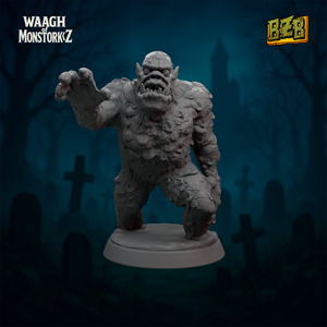 Swamp Ork stojący w błocie, oblepiony mułem, w agresywnej pozie, z uniesionymi pięściami, w stylistyce fantasy orkowej.